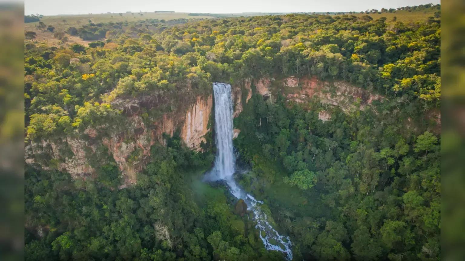 Imagem de compartilhamento para o artigo Reserva natural será criada para proteger a Cachoeira Água Branca que quase desapareceu em Pedro Gomes da MS Todo dia